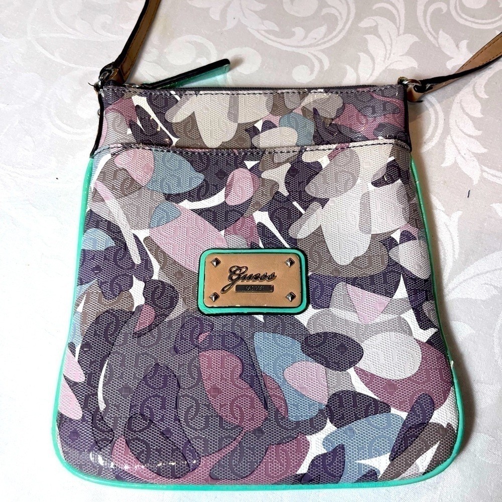 Guess Crossbody Bag EST 1981 in Multi Colour with Green trim